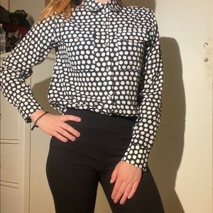 Tom Hilfiger blouse with long slaves